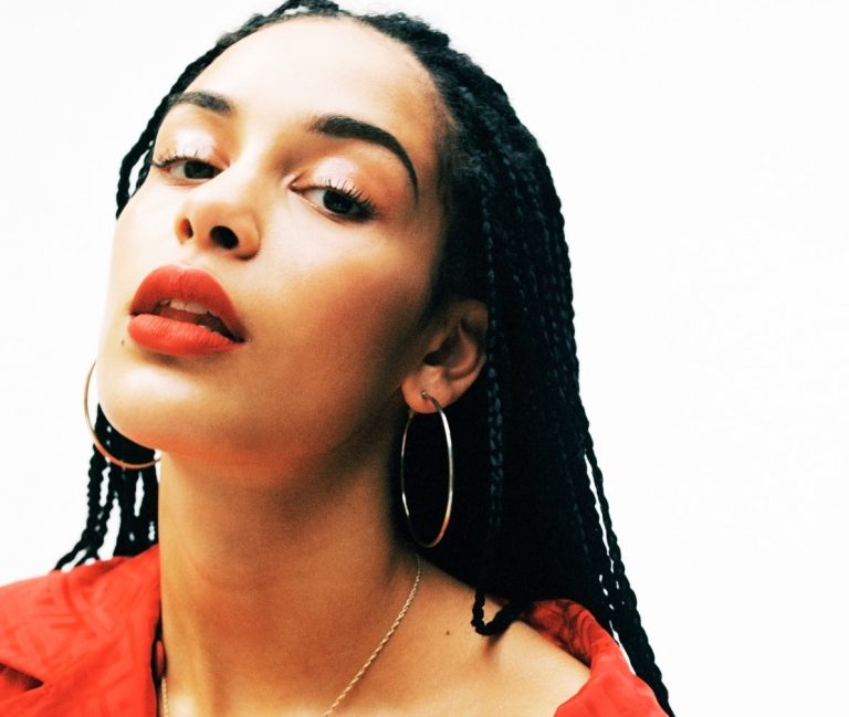 Jorja-Smith-Press-Shot-1-e1519396644558